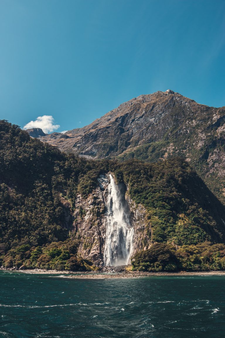 Bowen Waterfall