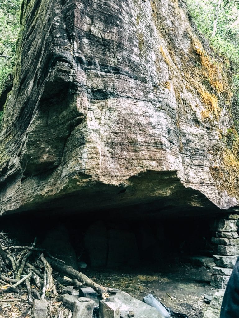 Hansiya Dowa cave