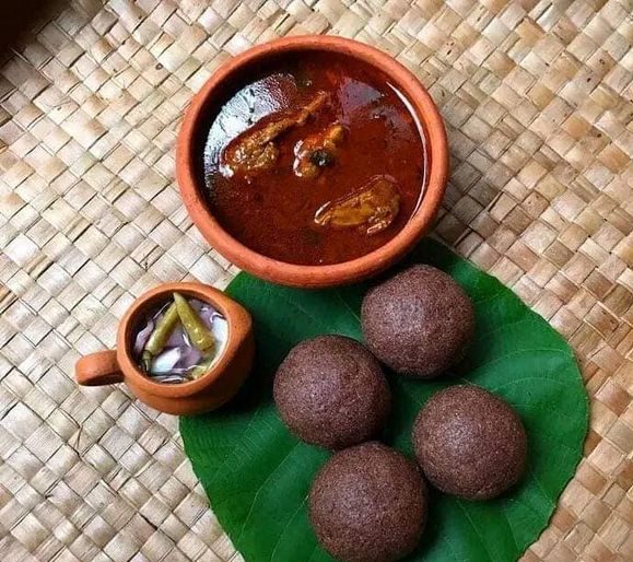 Thalapa with venison curry