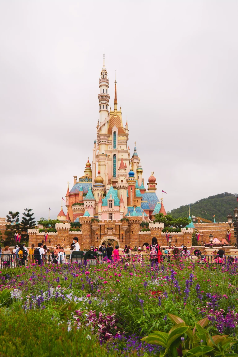 hong kong disneyland resort